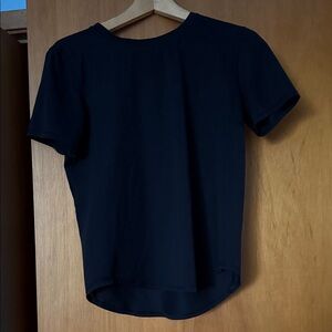 lululemon athletica Black Short Sleeve Tee